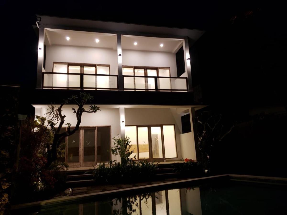 Utama Villas Beach Front Candidasa Exterior foto