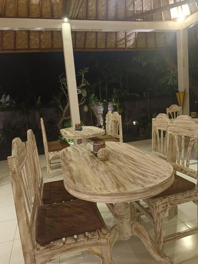 Utama Villas Beach Front Candidasa Exterior foto