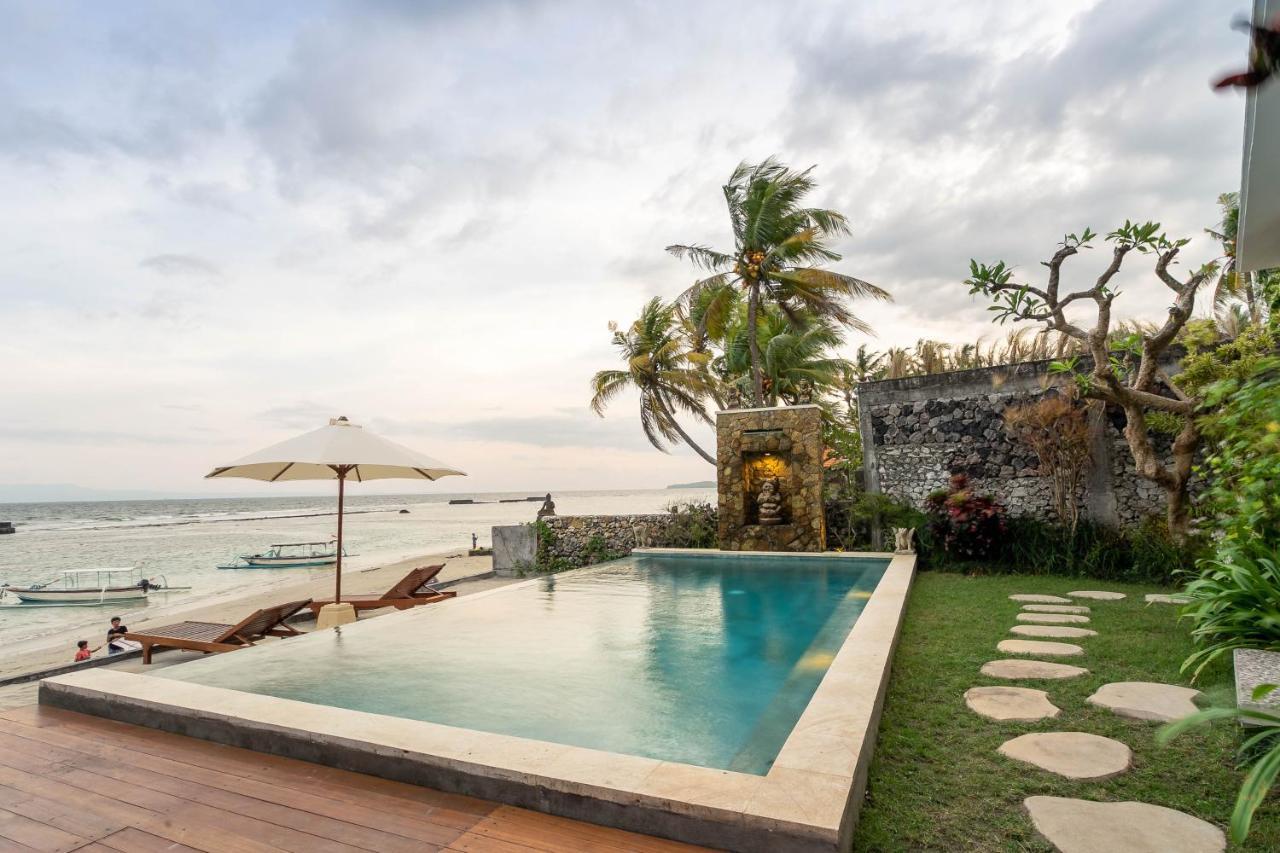 Utama Villas Beach Front Candidasa Exterior foto
